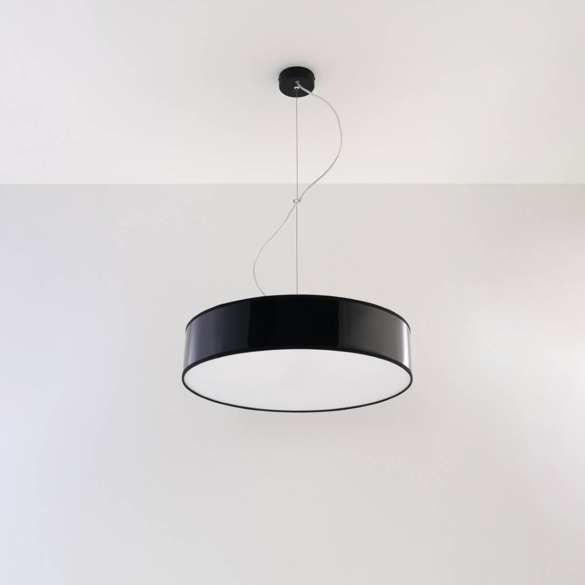 Lampa wiszca ARENA 45 czarna